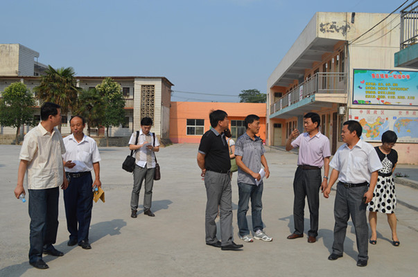 luzhuang2.jpg