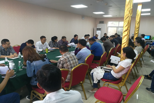 华体会官方网页版-华体会(中国)
召开西站路道路工程结算审计动员大会